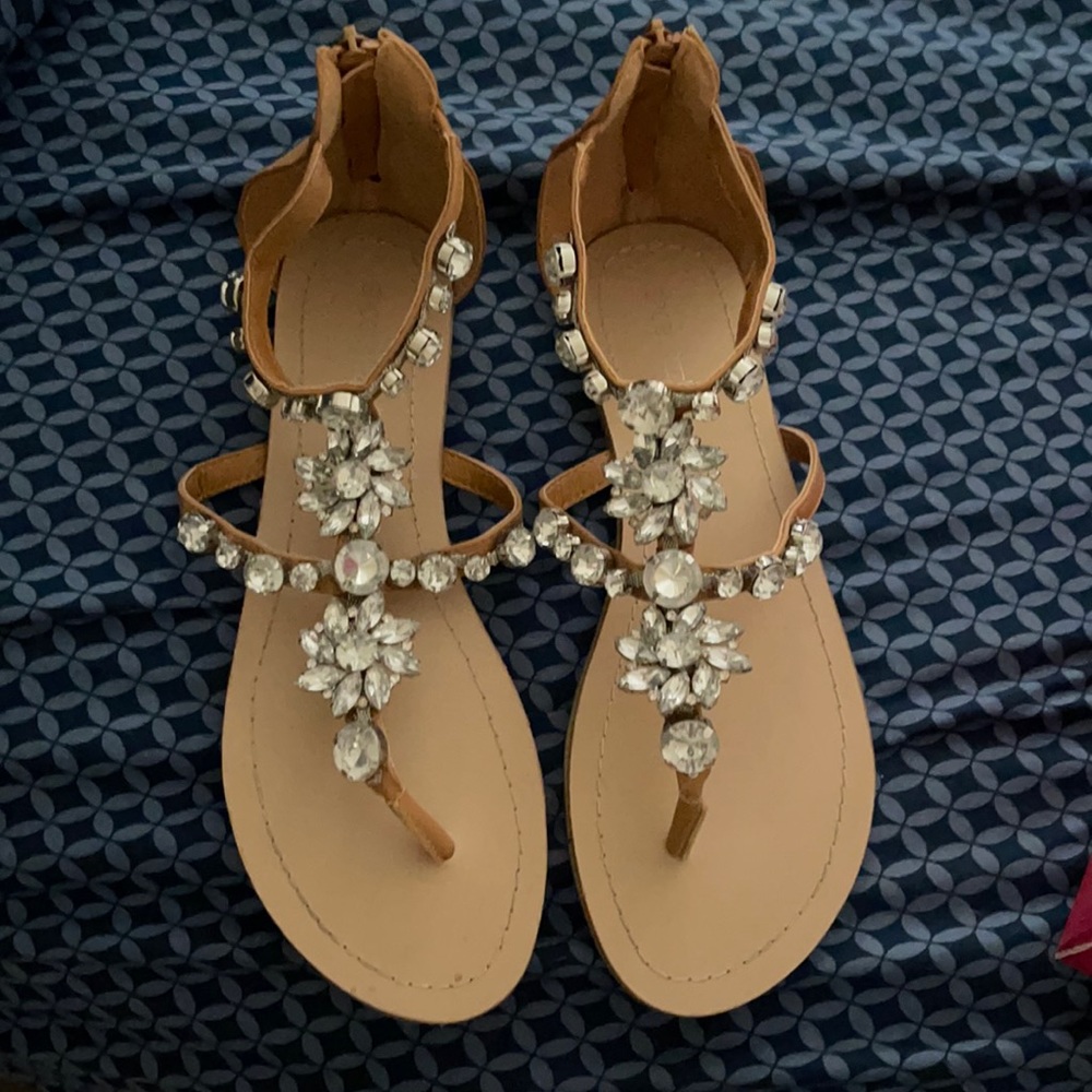 Flat sandals from shoe dazzle